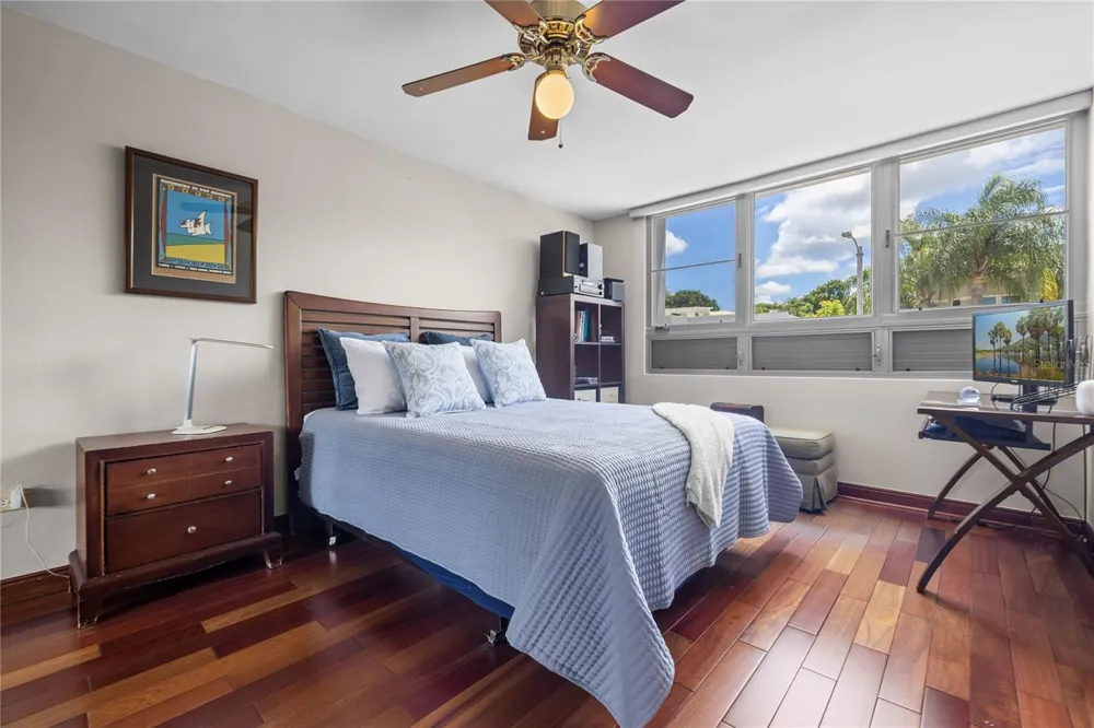 69 ROBLE Guaynabo, PR 00966