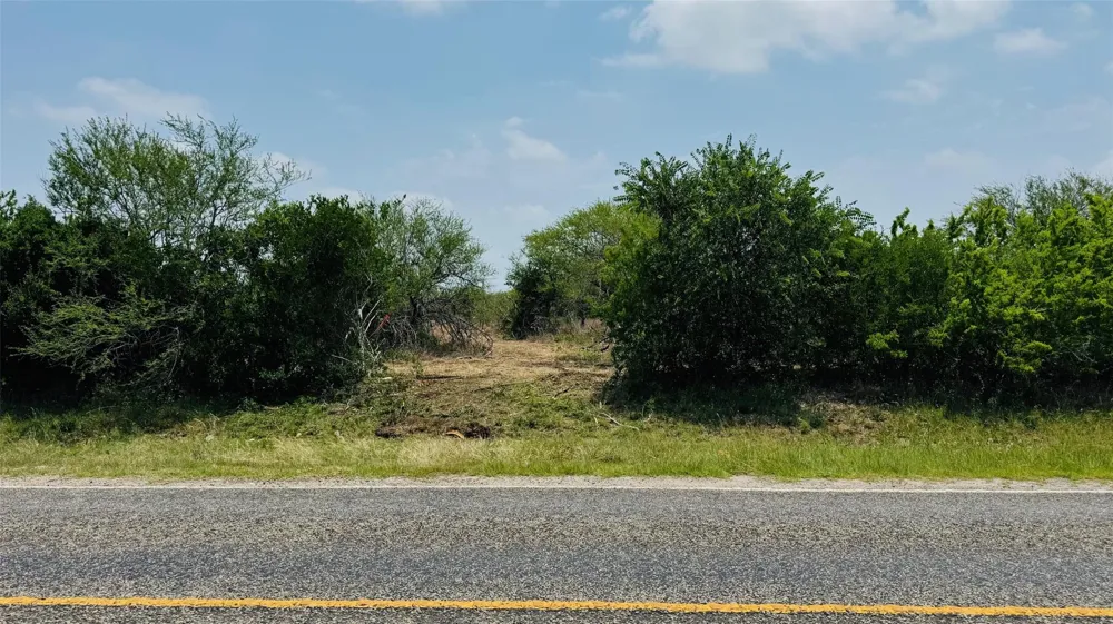 23 Fm 888 Beeville, TX 78102
