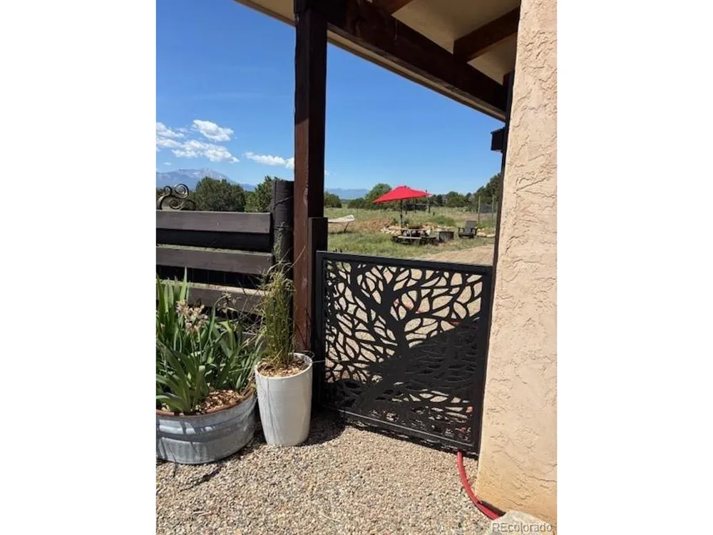 619 Black Diamond Drive Walsenburg, CO 81089