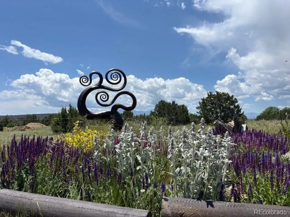 619 Black Diamond Drive Walsenburg, CO 81089