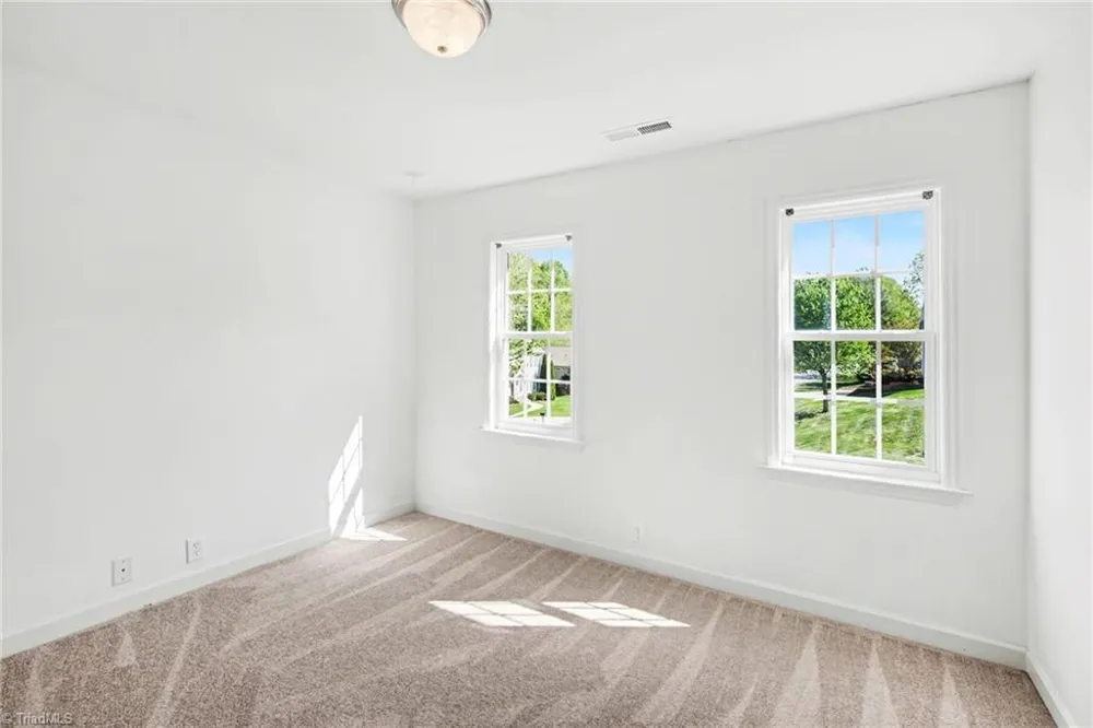 100 Kirkleigh Court King, NC 27021