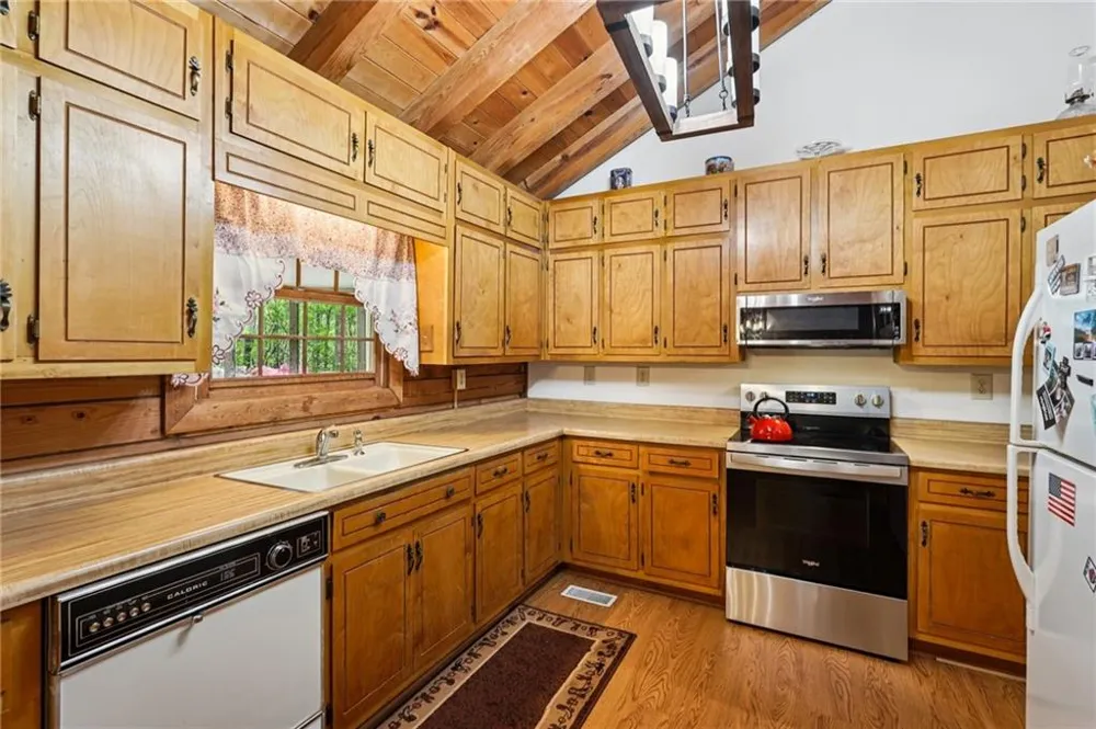 9120 Wilkerson Mill Road Chattahoochee Hills, GA 30268