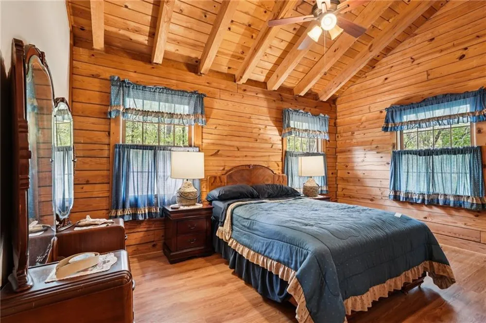 9120 Wilkerson Mill Road Chattahoochee Hills, GA 30268