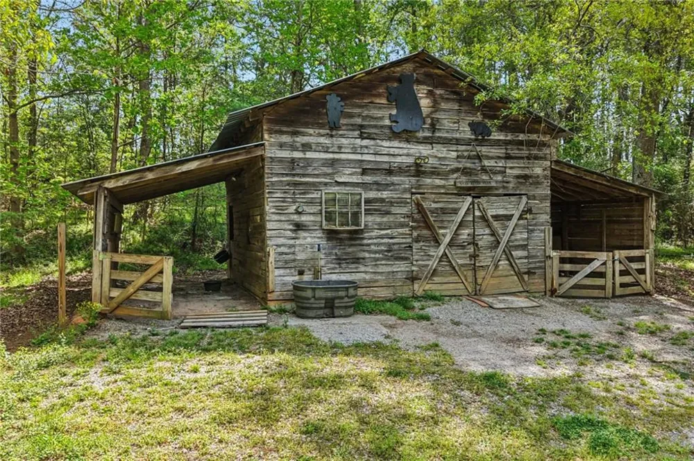 9120 Wilkerson Mill Road Chattahoochee Hills, GA 30268