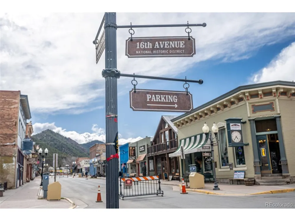 260 Pine Drive Idaho Springs, CO 80452