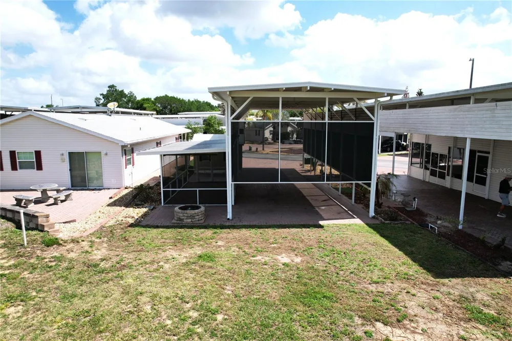 1150 DEER CREEK BOULEVARD Davenport, FL 33837