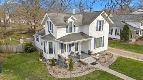 79 Budlong Street