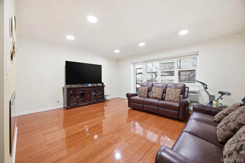 88-12 151 AVENUE #1G Howard Beach, NY 11414