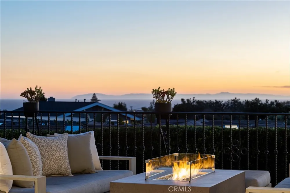 420 De Sola Terrace Corona del Mar, CA 92625