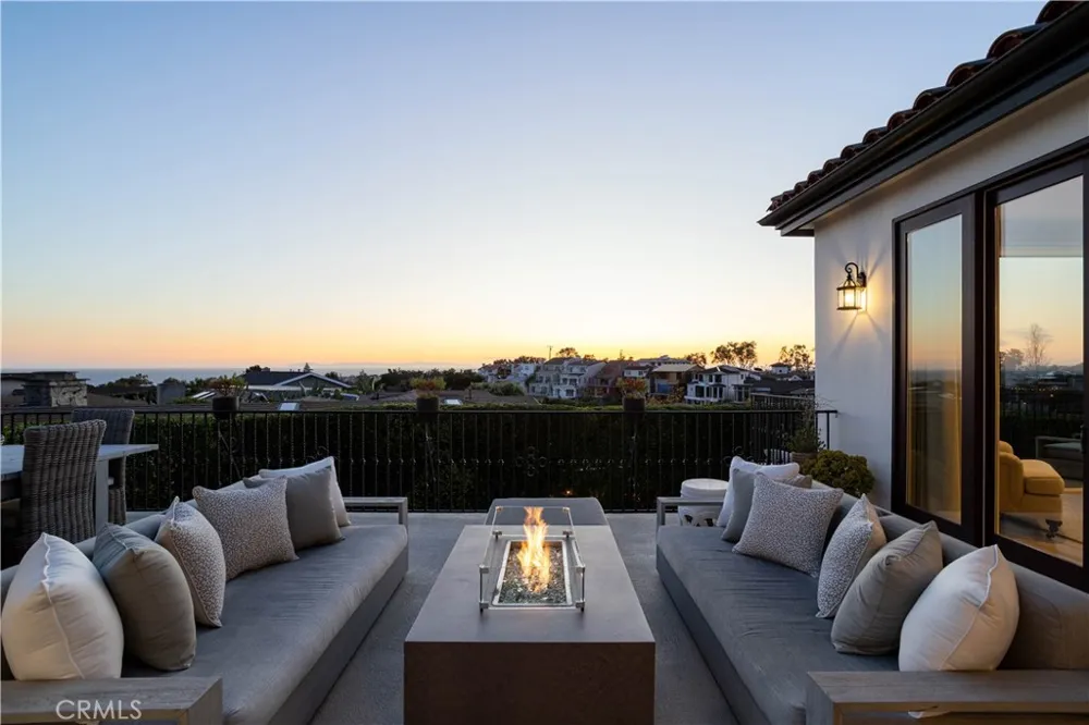 420 De Sola Terrace Corona del Mar, CA 92625