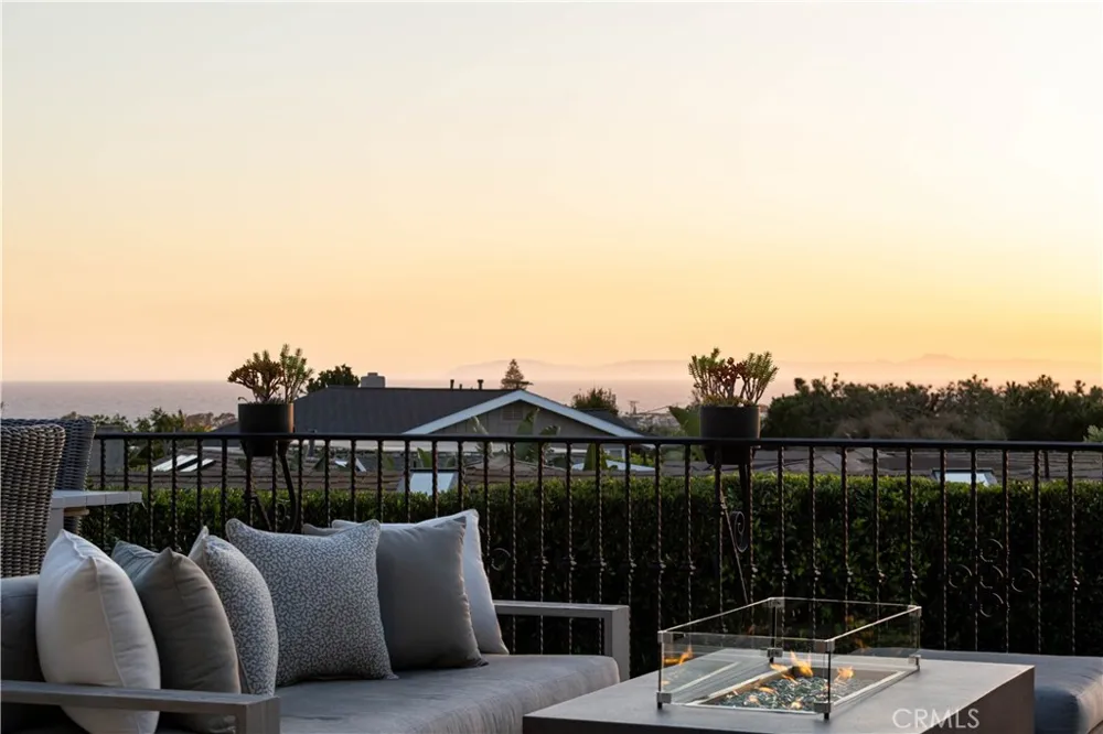 420 De Sola Terrace Corona del Mar, CA 92625