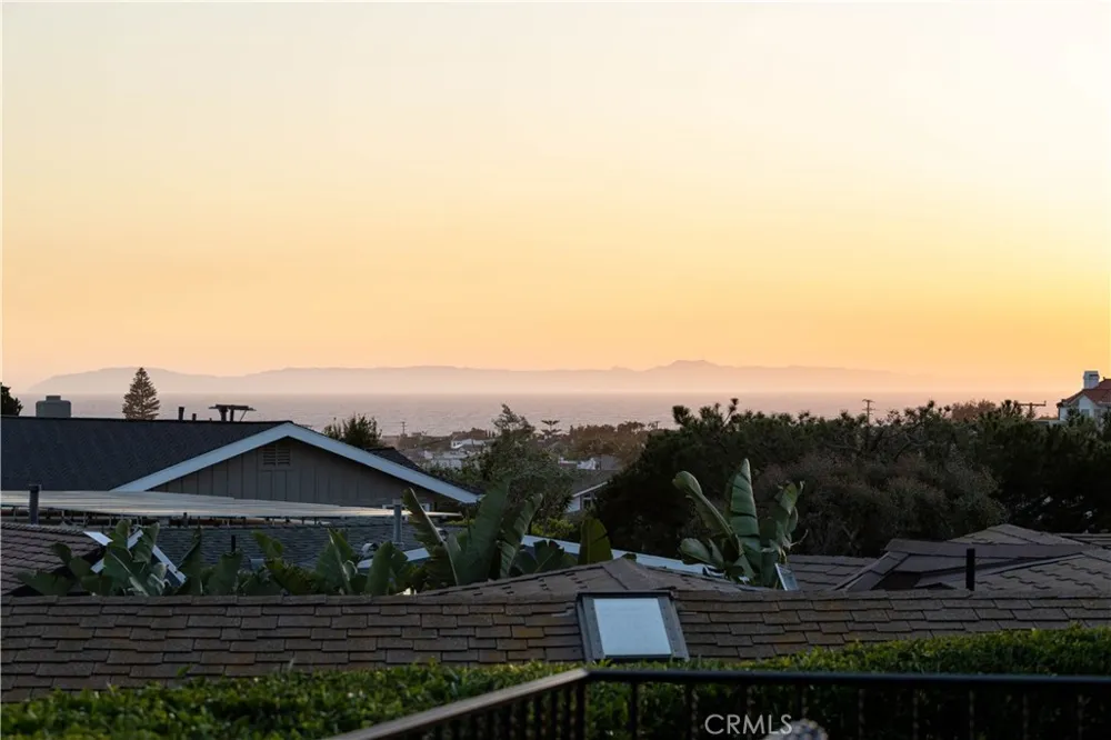 420 De Sola Terrace Corona del Mar, CA 92625