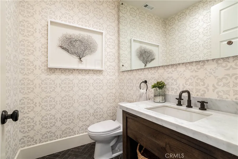 420 De Sola Terrace Corona del Mar, CA 92625