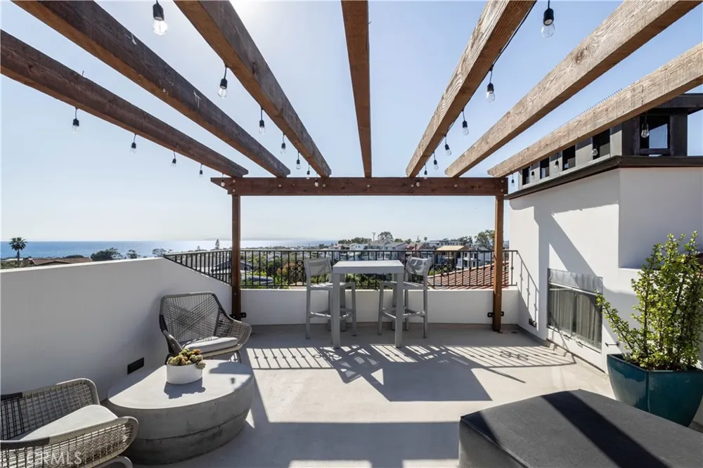 420 De Sola Terrace Corona del Mar, CA 92625