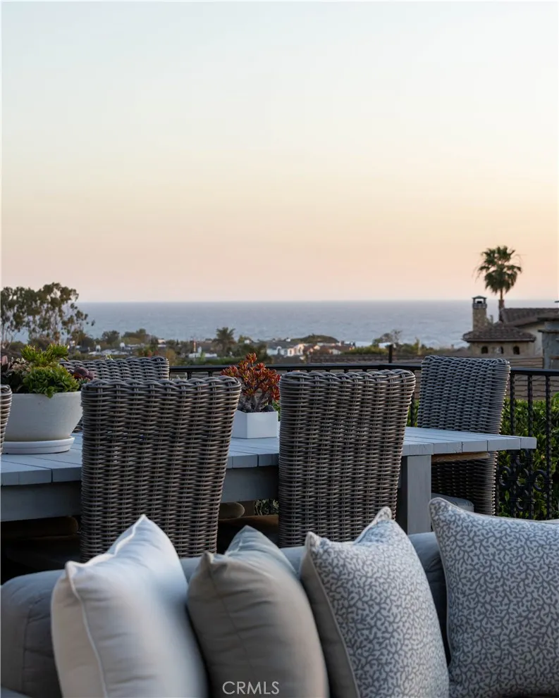 420 De Sola Terrace Corona del Mar, CA 92625