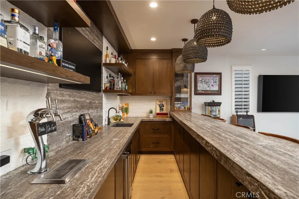 420 De Sola Terrace Corona del Mar, CA 92625