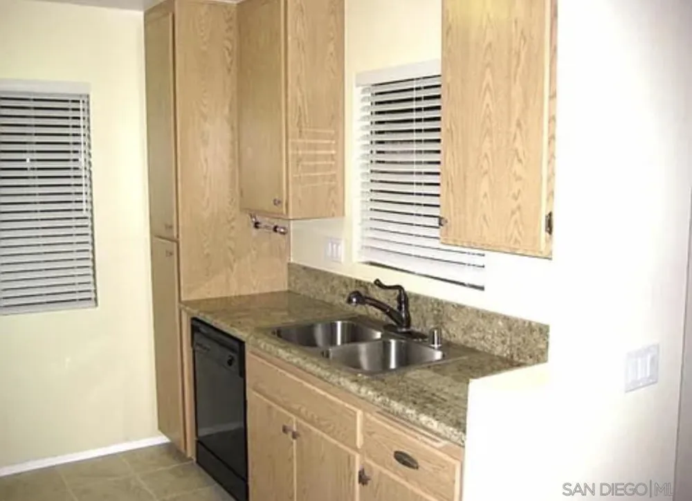 10353 Azuaga St #106 San Diego, CA 92129