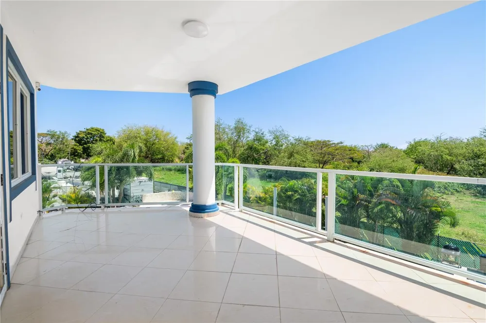 1 CALLE ISAMAR Isabela, PR 00662