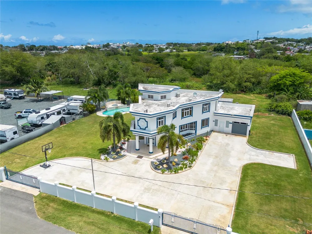 1 CALLE ISAMAR Isabela, PR 00662