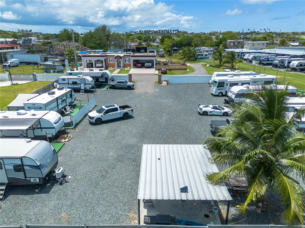 1 CALLE ISAMAR Isabela, PR 00662