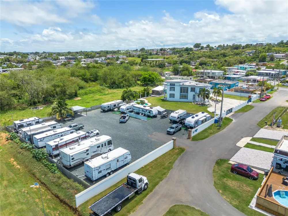 1 CALLE ISAMAR Isabela, PR 00662