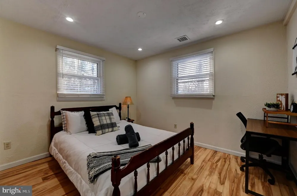 28 SKYE DRIVE Lake Harmony, PA 18624