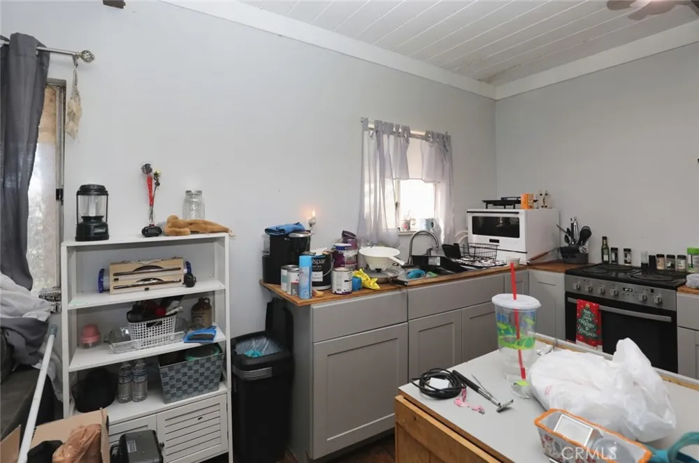 12637 Lakeview Clearlake Oaks, CA 95423