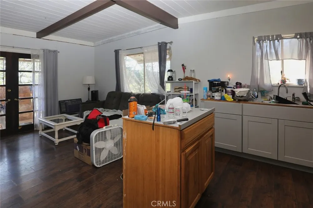 12637 Lakeview Clearlake Oaks, CA 95423