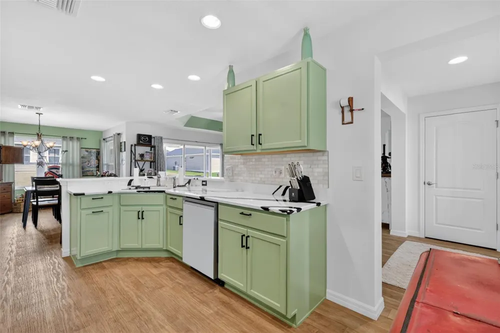 11367 LAUFERSKY LANE Oxford, FL 34484