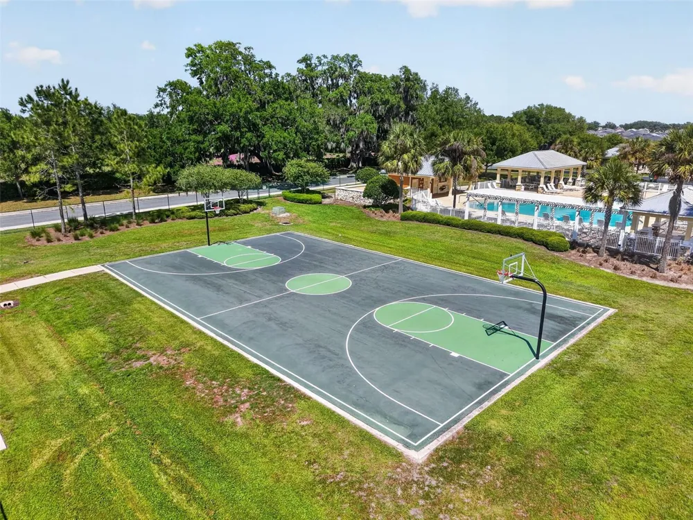11367 LAUFERSKY LANE Oxford, FL 34484