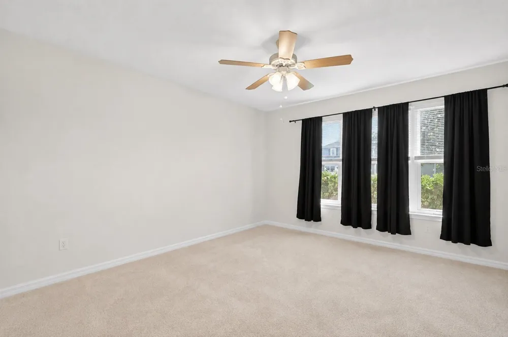 11367 LAUFERSKY LANE Oxford, FL 34484