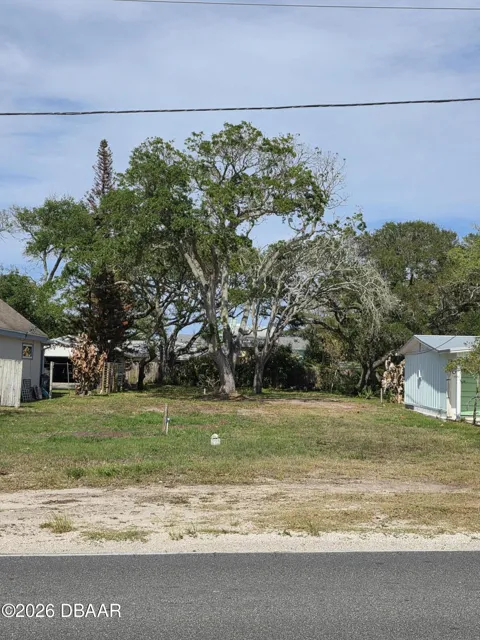 2803 Saxon Drive