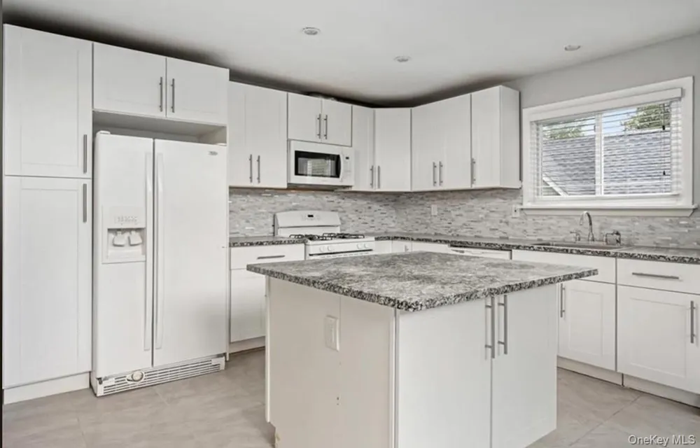 31 Kipling Street Hartsdale, NY 10530