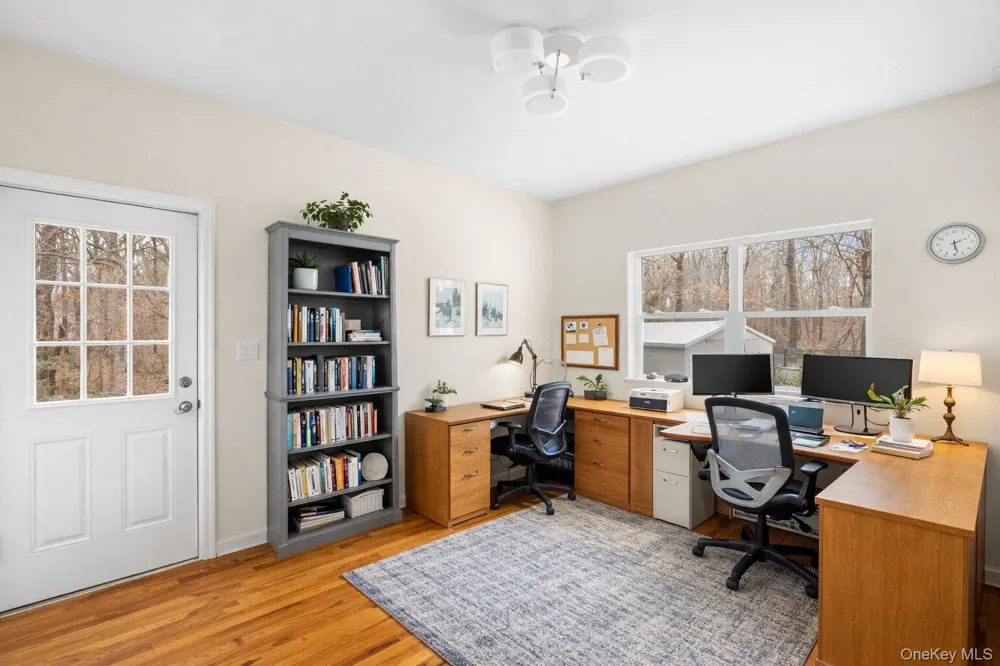 287 Dayton Avenue Manorville, NY 11949