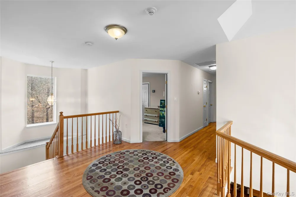 287 Dayton Avenue Manorville, NY 11949
