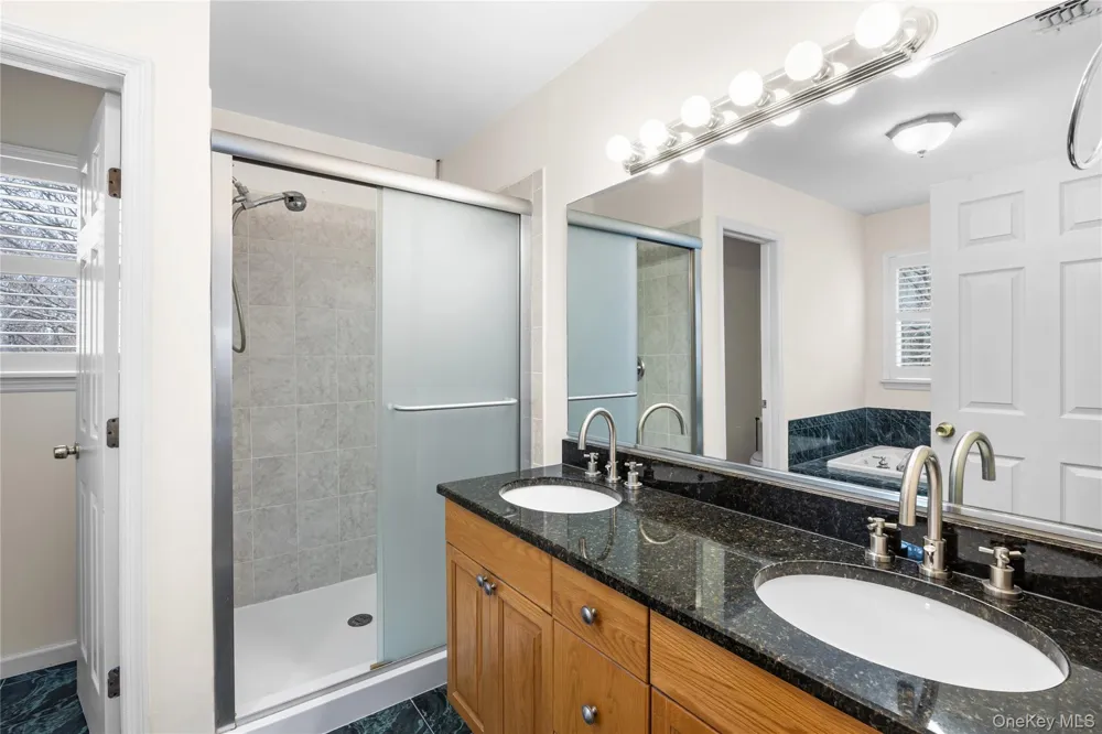 287 Dayton Avenue Manorville, NY 11949