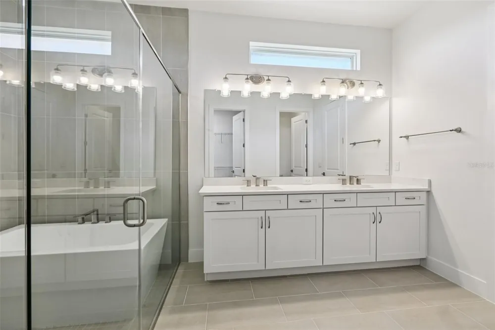 10757 TORCHWOOD SEA WAY San Antonio, FL 33576