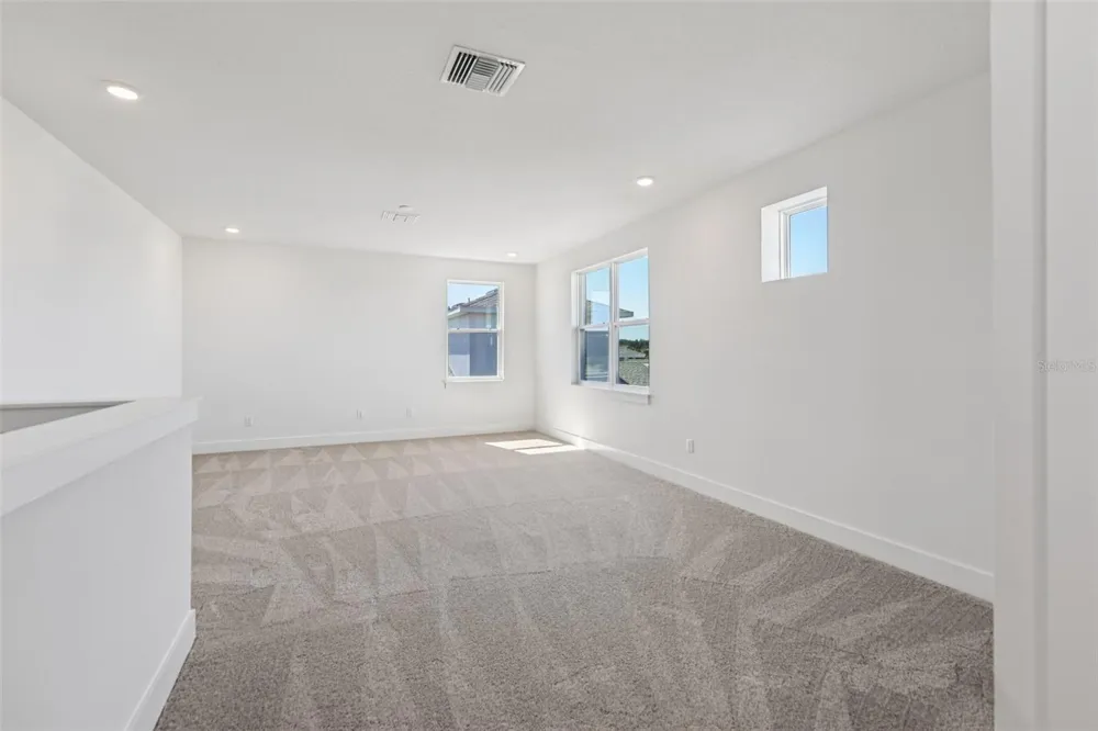 10757 TORCHWOOD SEA WAY San Antonio, FL 33576