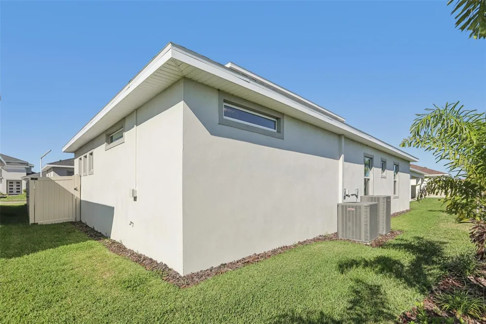 10757 TORCHWOOD SEA WAY San Antonio, FL 33576