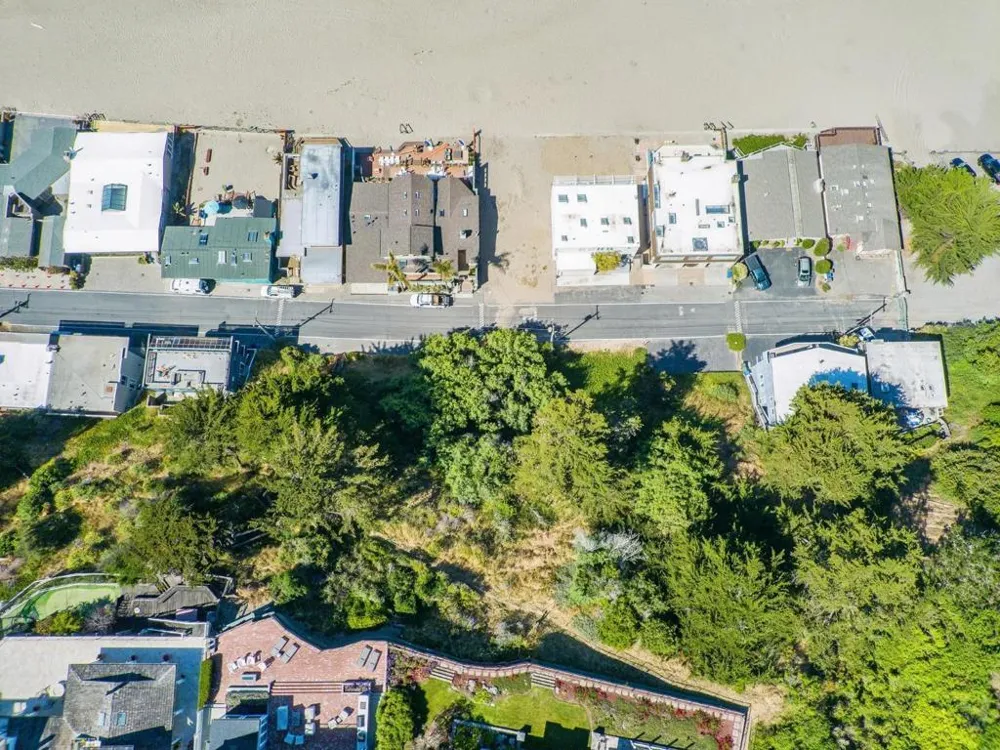 535 Beach Drive Aptos, CA 95003