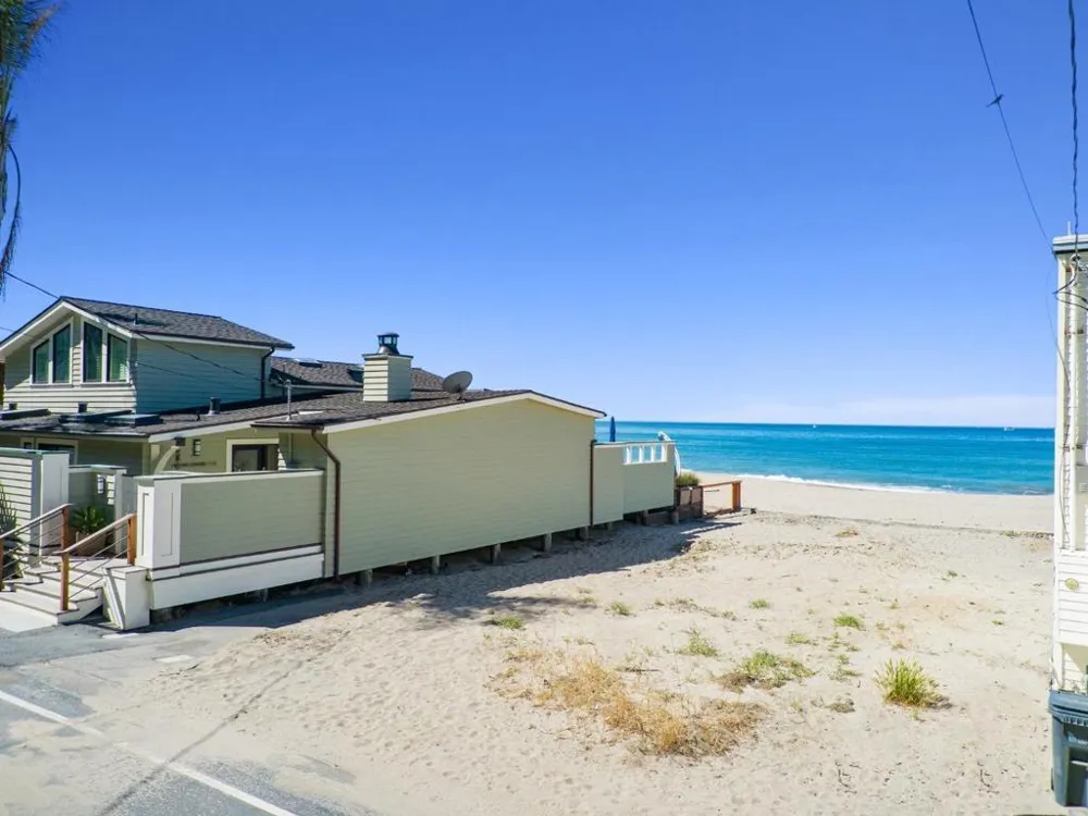 535 Beach Drive Aptos, CA 95003