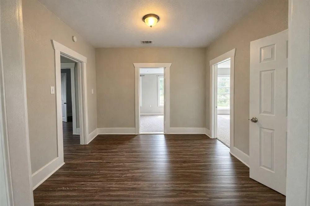 716 Olive Street Wharton, TX 77488
