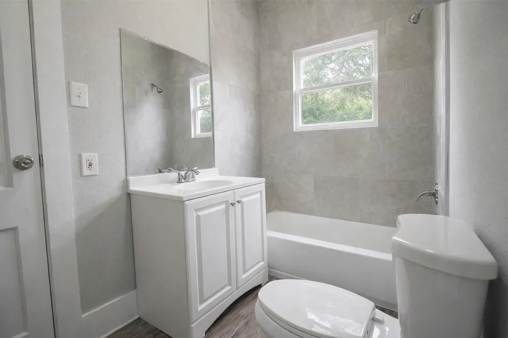 716 Olive Street Wharton, TX 77488