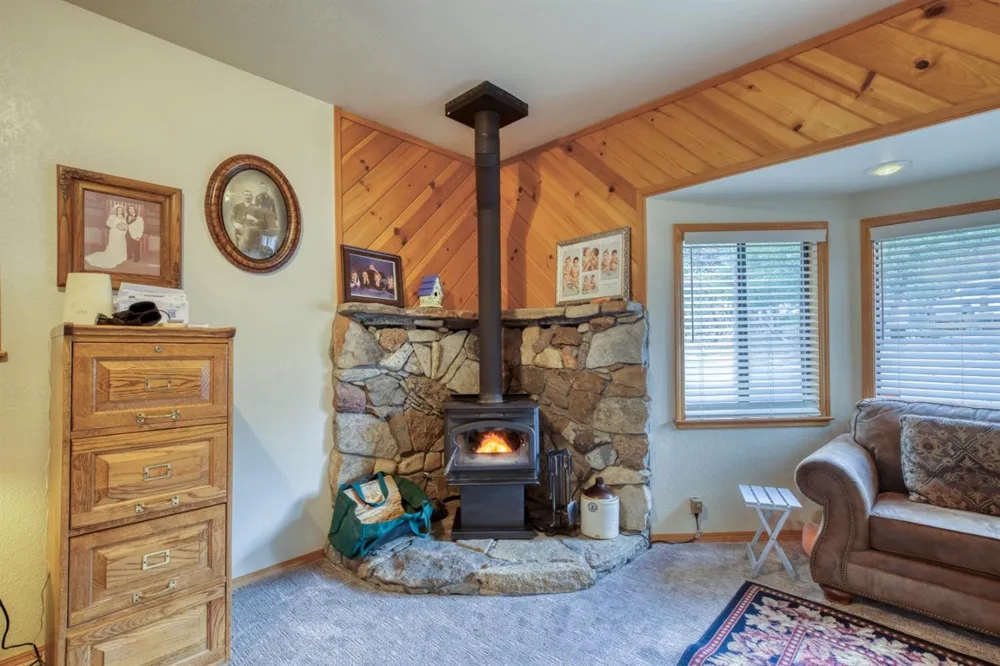 42123 Auberry Road Auberry, CA 93602