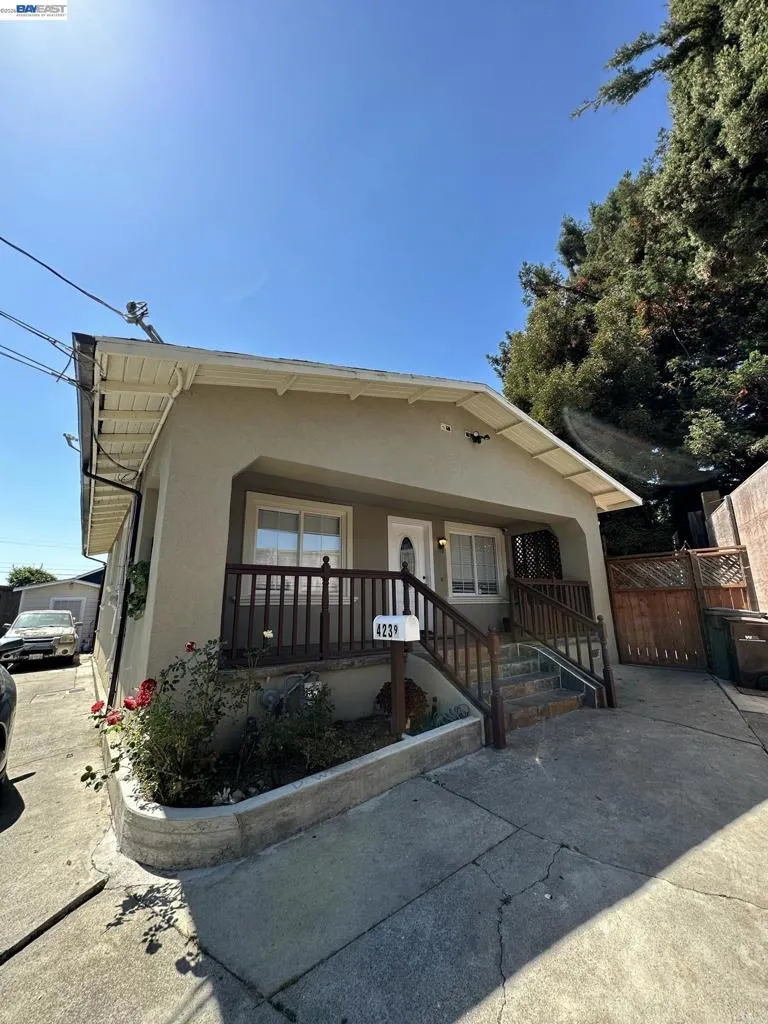 4239 Quigley Pl Oakland, CA 94619