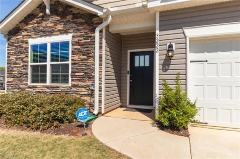 3222 Highlander Point