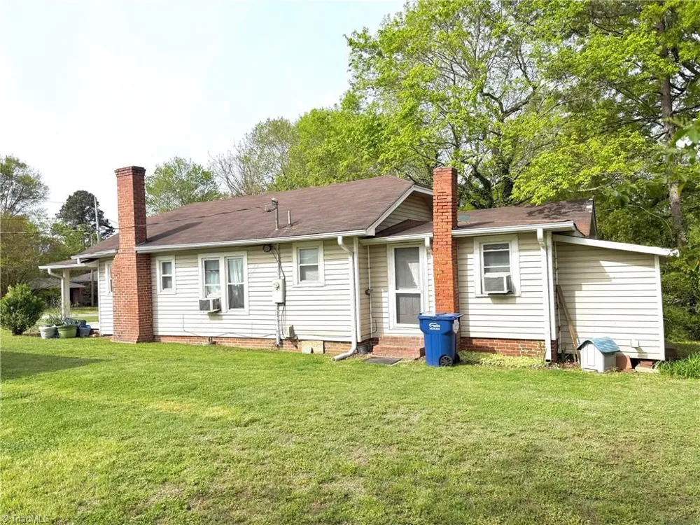146 Patterson Avenue Liberty, NC 27298