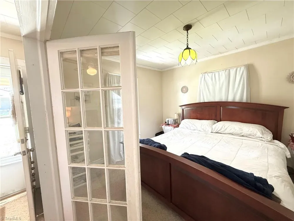 146 Patterson Avenue Liberty, NC 27298