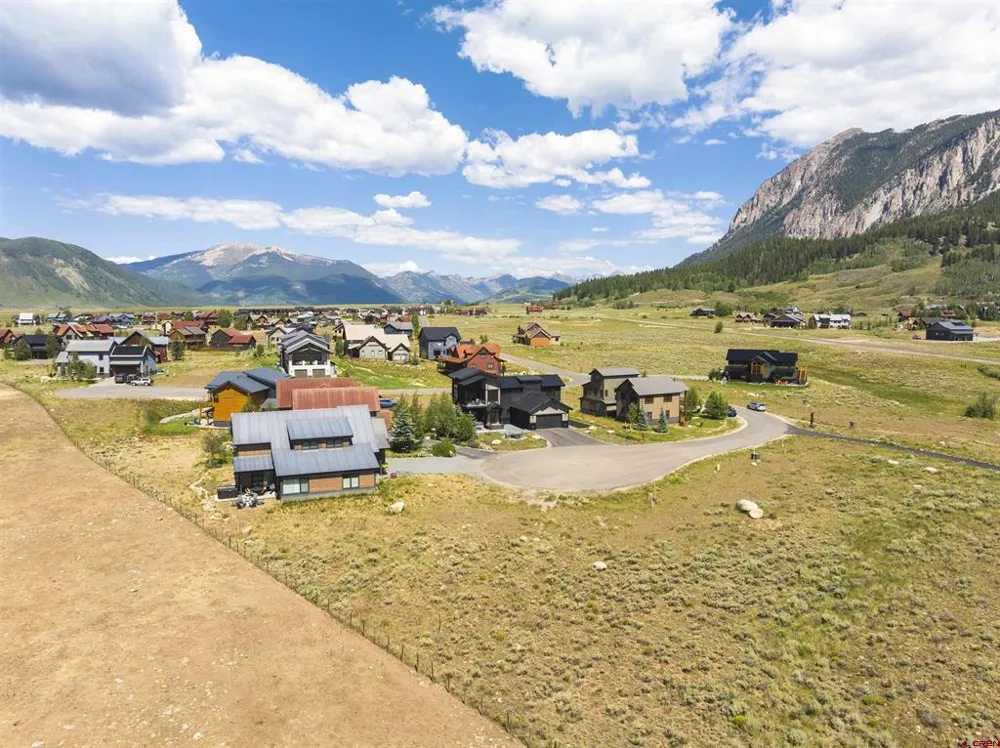 729 S Avion Drive Crested Butte, CO 81224
