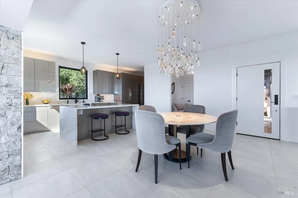 3100 Muniz Ranch Road Jenner, CA 95450